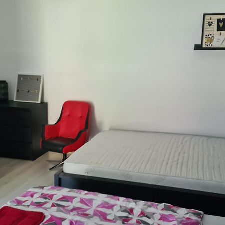 Апартаменты Zorka Apartman Кестхей Экстерьер фото