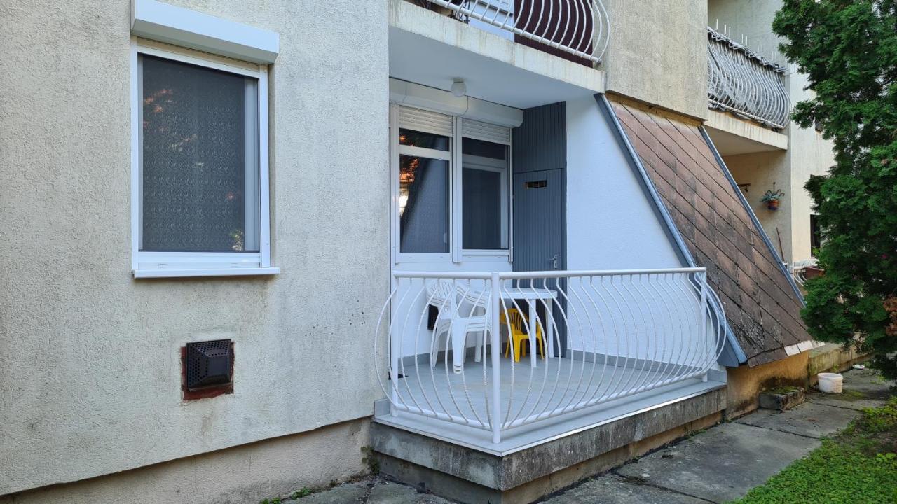 Апартаменты Zorka Apartman Кестхей Экстерьер фото